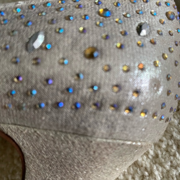 Formal dress heels - Picture 7 of 7